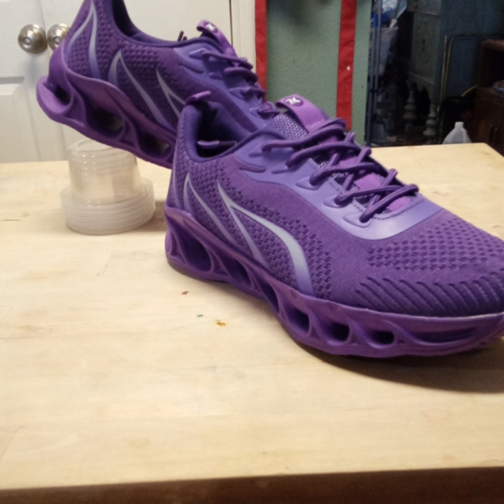 SOFTSFEEL Purple 8.5 (40) regular Relieve Foot Pain Perfect Walking Shoes